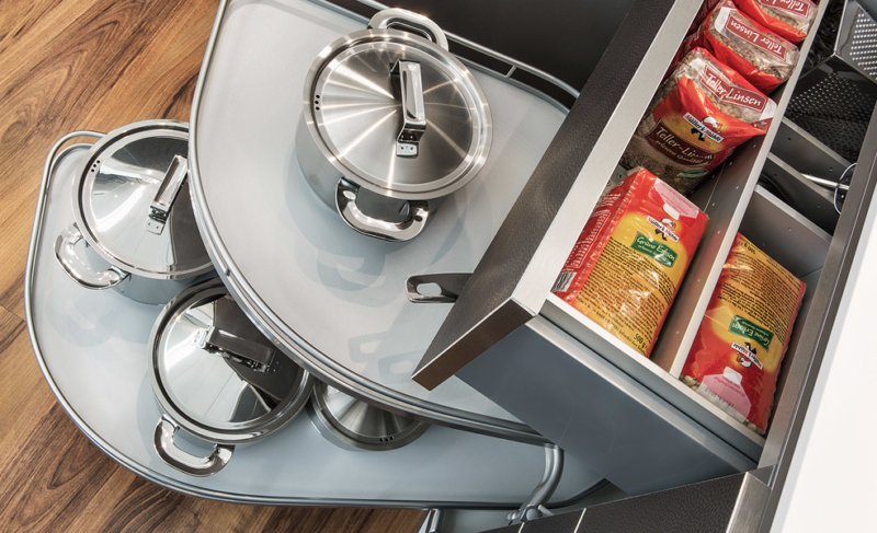 Küchen Cocinas Mallorca mit Innovativen Auszügen ab Werk